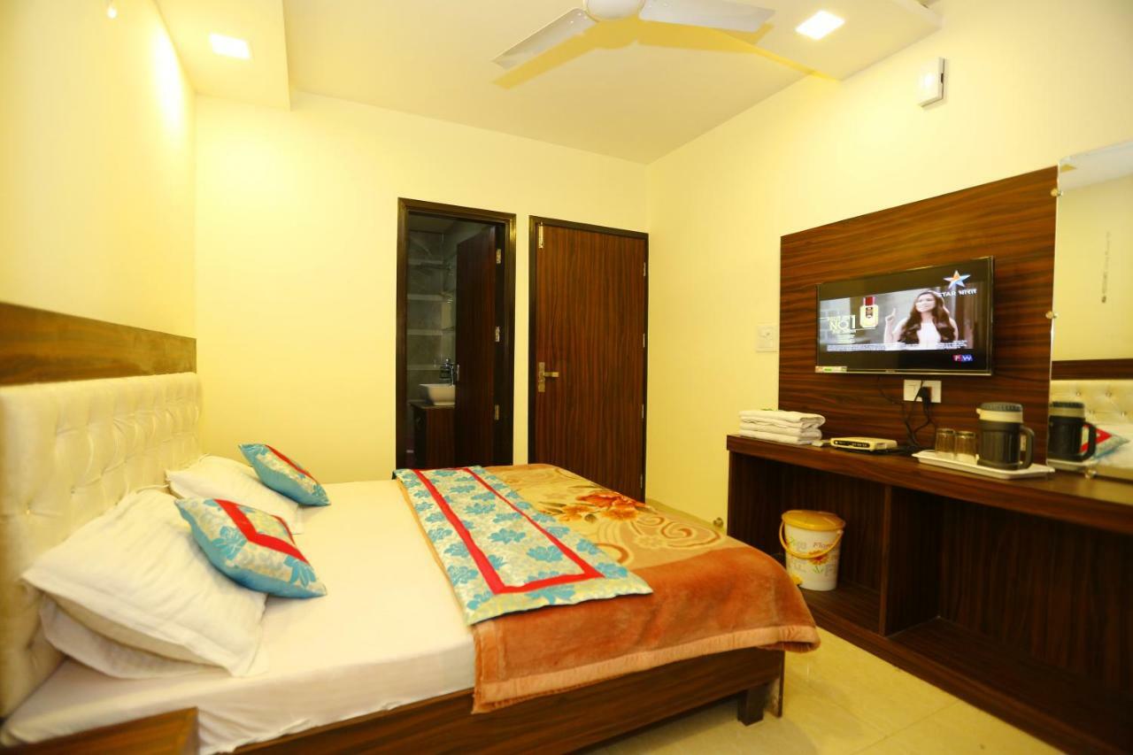 Hotel Golden Heart Amritsar Exterior photo